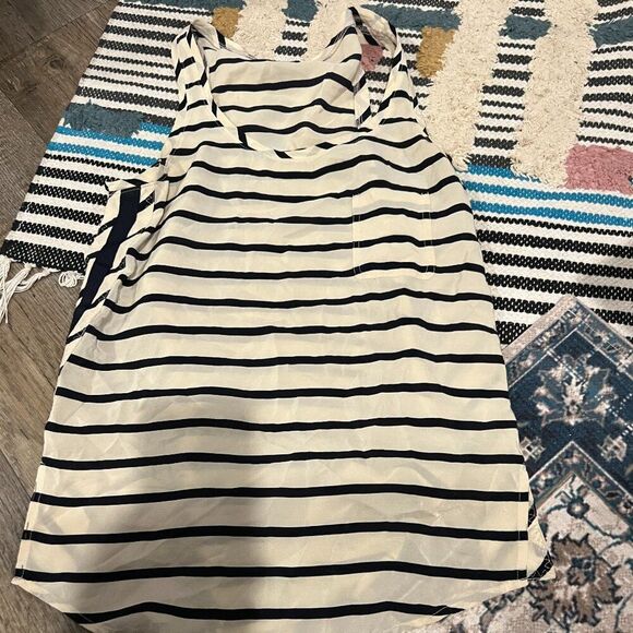 Club Monaco xs tank top - Picture 1 of 7